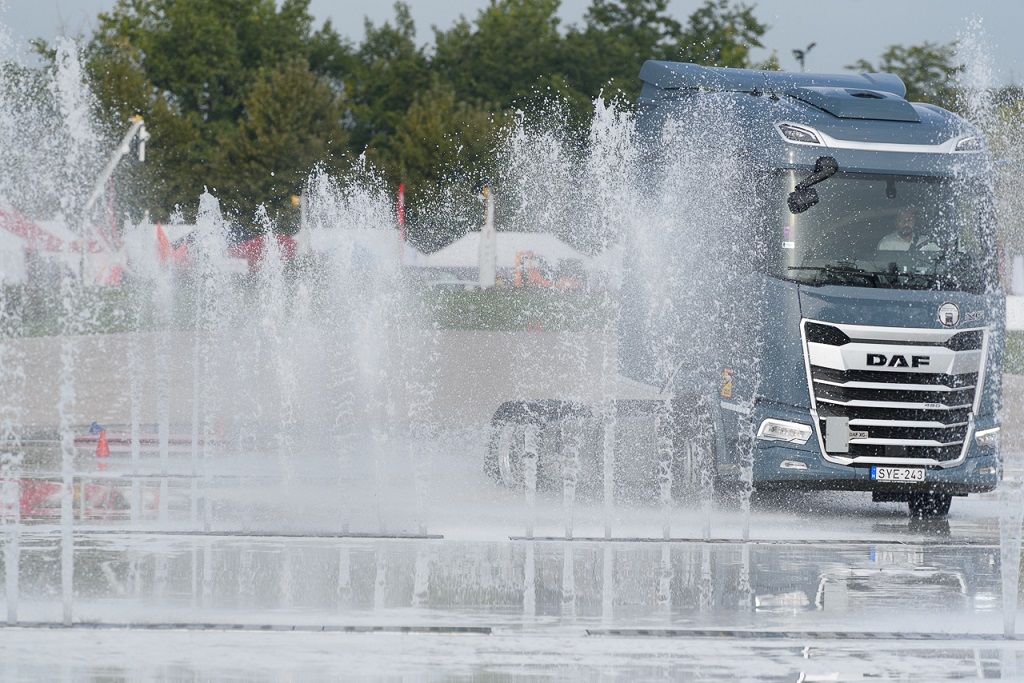 Közgazdász lett az Év kamionsofőrje